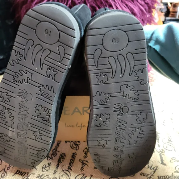 BearPaw size 10  Suede Emma boots-black - Picture 6 of 9